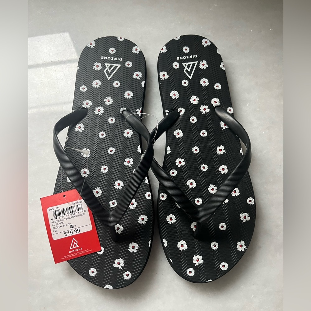 Summer fip flops